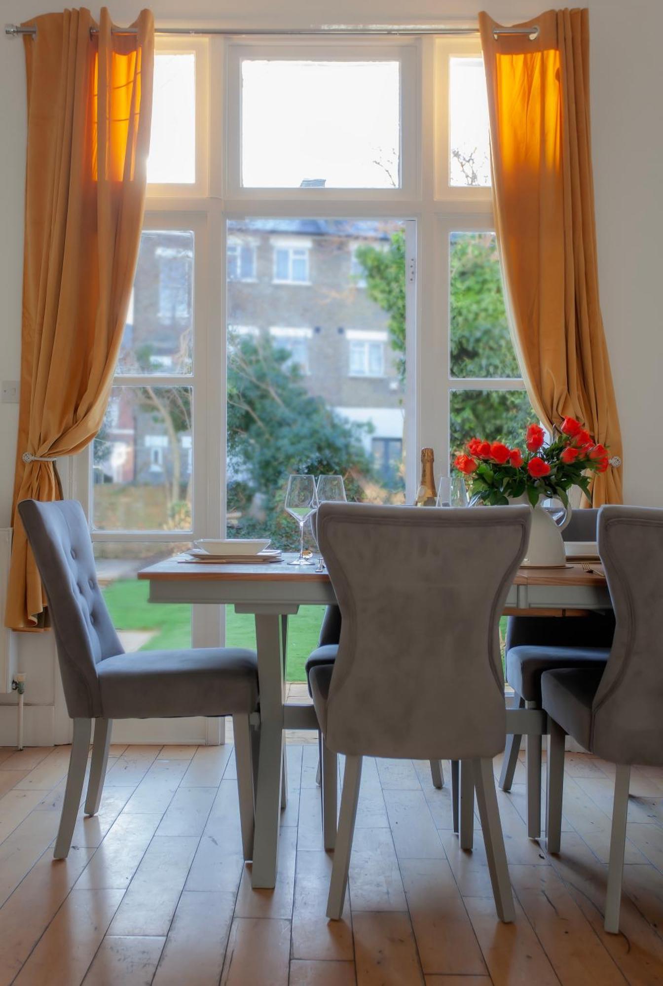 ロンドンTemplar Large Garden Flatアパートメント エクステリア 写真